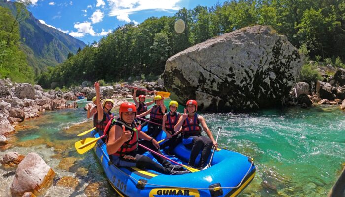 soca-river-rafting-friends